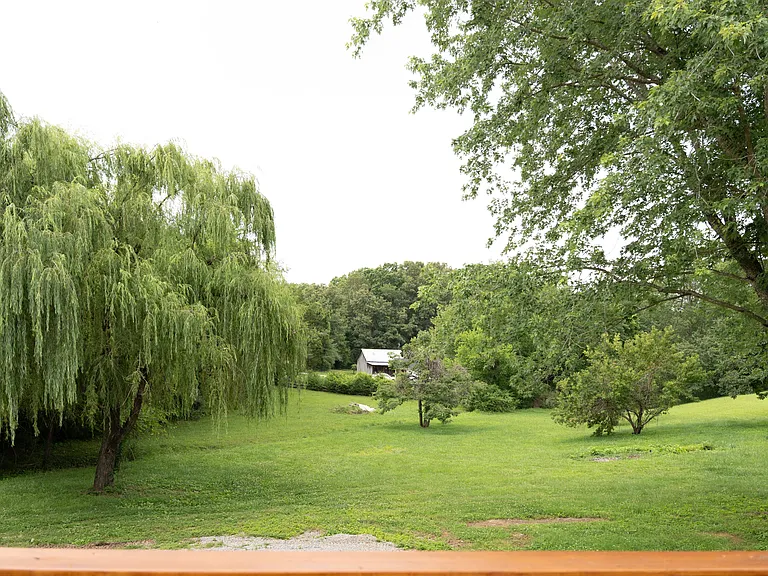 1001 Old Eastside Rd — Photo 14