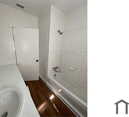 5th image of 708A Lindsey Ln #A