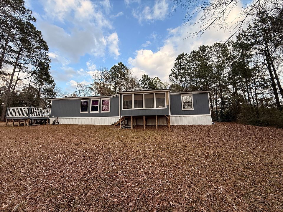 1st image of 383 Randall Ave