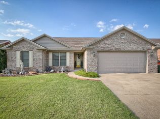5381 Meadow Run Dr, Owensboro, KY 42301