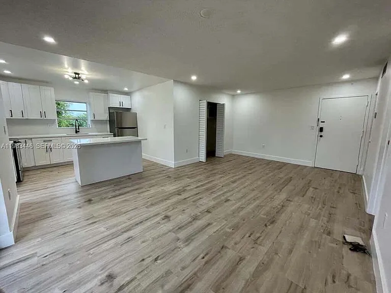 4725 NW 7th St #305-3 — Photo 3