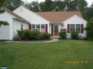 303 W Morlatton Rd, Douglassville, PA 19518