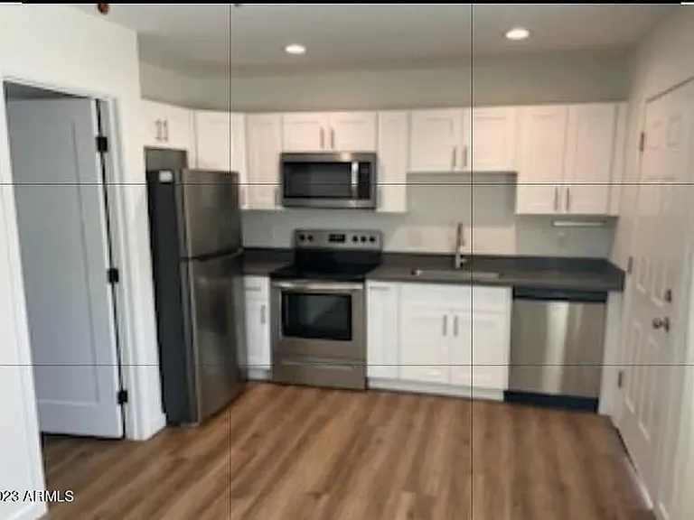1522 W Polk St #2 — Photo 1