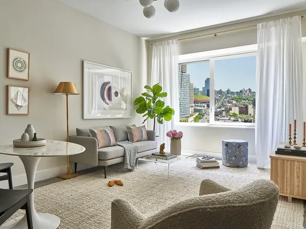 10 Nevins Street image 1 of 9