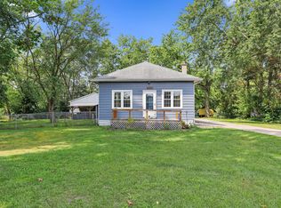 1982 Fairplain Ave, Benton Harbor, MI 49022