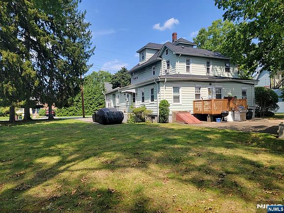 3rd image of 59 Kingsberry Ave