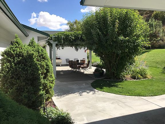 5th image of 16096 E Highway 124