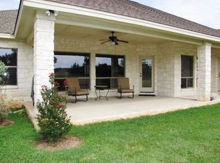 106 Walnut Tree Loop, Georgetown, TX 78633