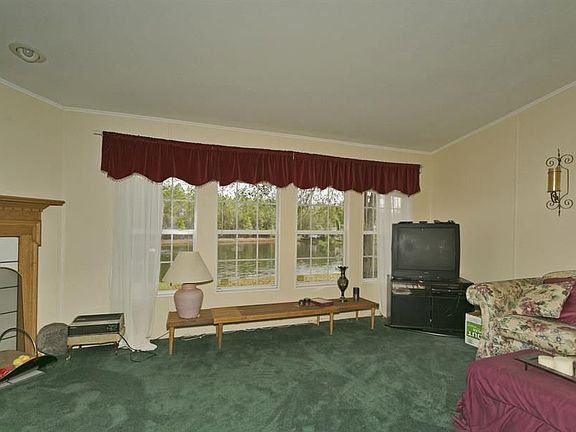 5th image of 309 Shady Oak Cir