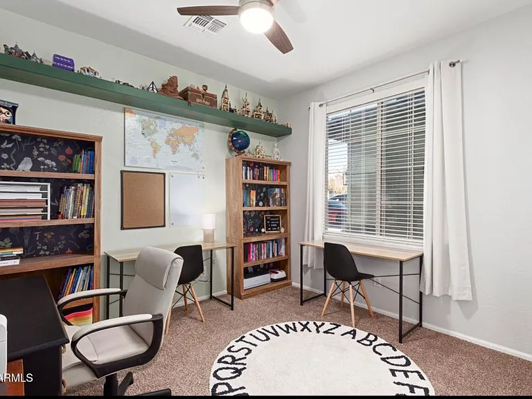 25719 W Victory St — Photo 11