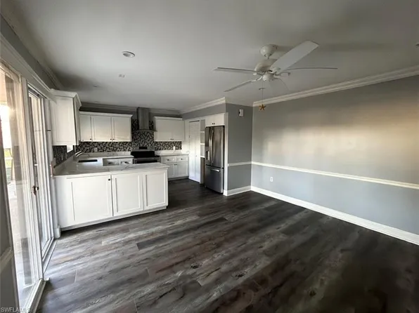 160 Lake Point LN #6D, NAPLES, FL 34112