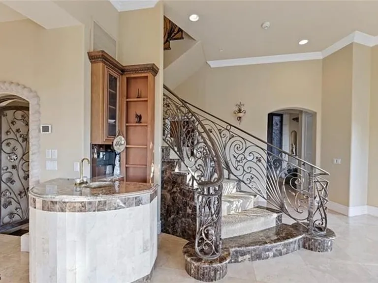 777 Clove Ct — Photo 36