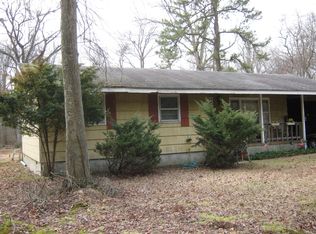 416 Oak Tree Rd, Freehold, NJ 07728