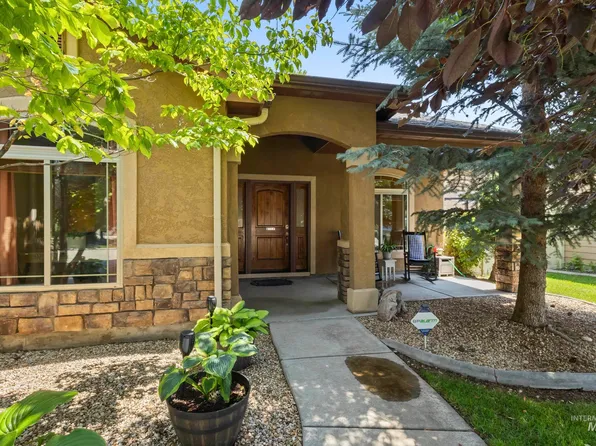 2310 W Herron Loop, Nampa, ID 83686