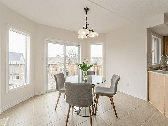 4th image of 735 Karlsfeld Rd