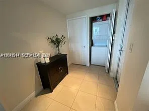 Downtown Dadeland Condo N — Photo 3