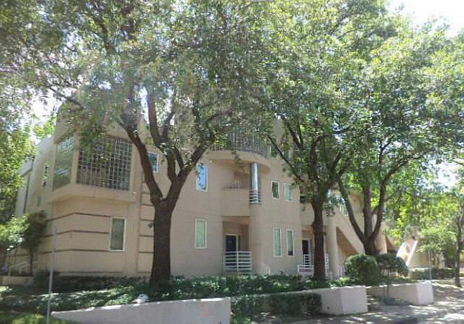 1st image of 4040 Avondale Ave APT 403