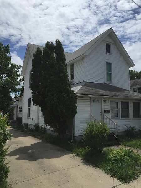 2nd image of 911 Nichol Ave