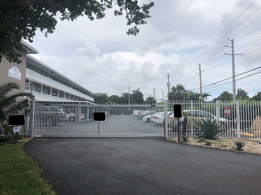 2nd image of 900 SW 12th St