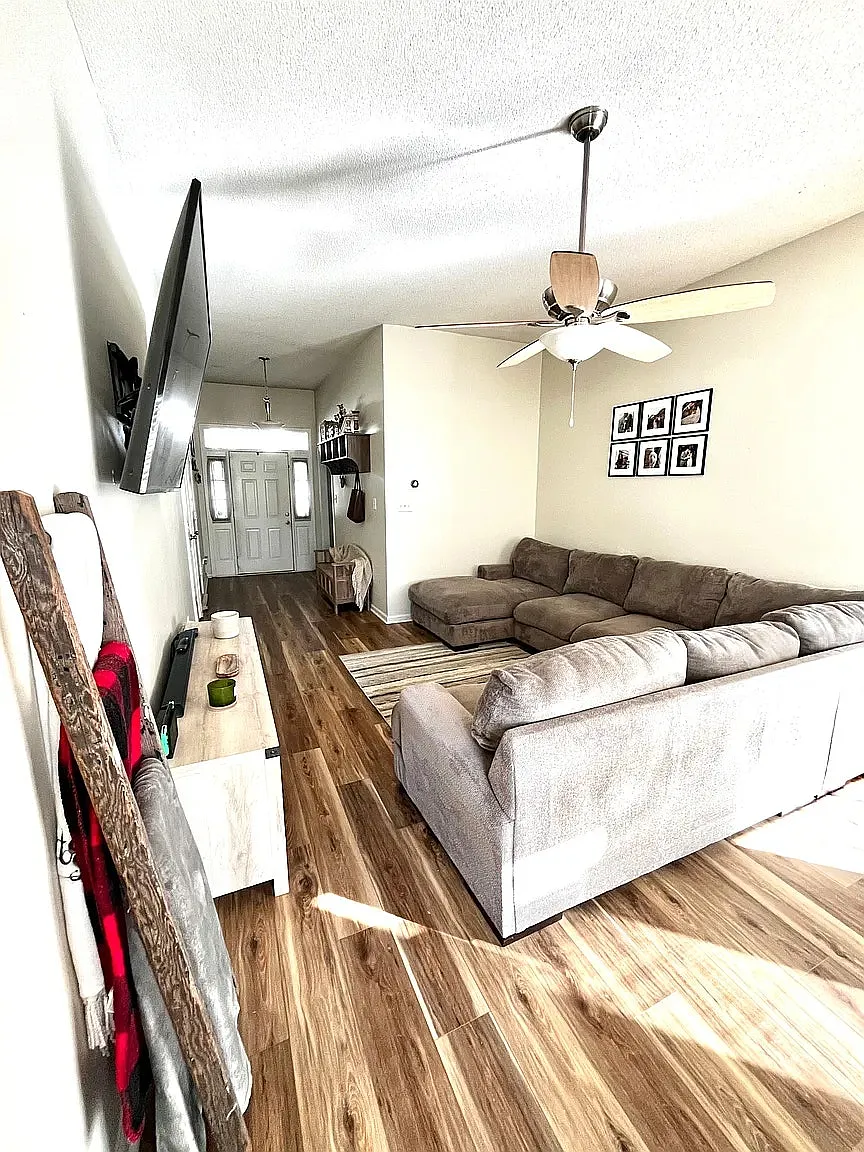 13232 Lampmeade Ln — Photo 2