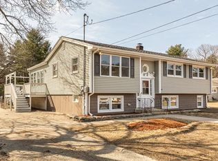 45 Oak St, Billerica, MA 01821