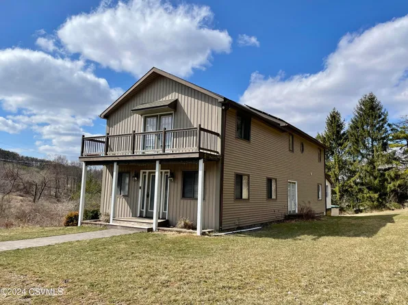 293 Quarry Dr, Bloomsburg, PA 17815