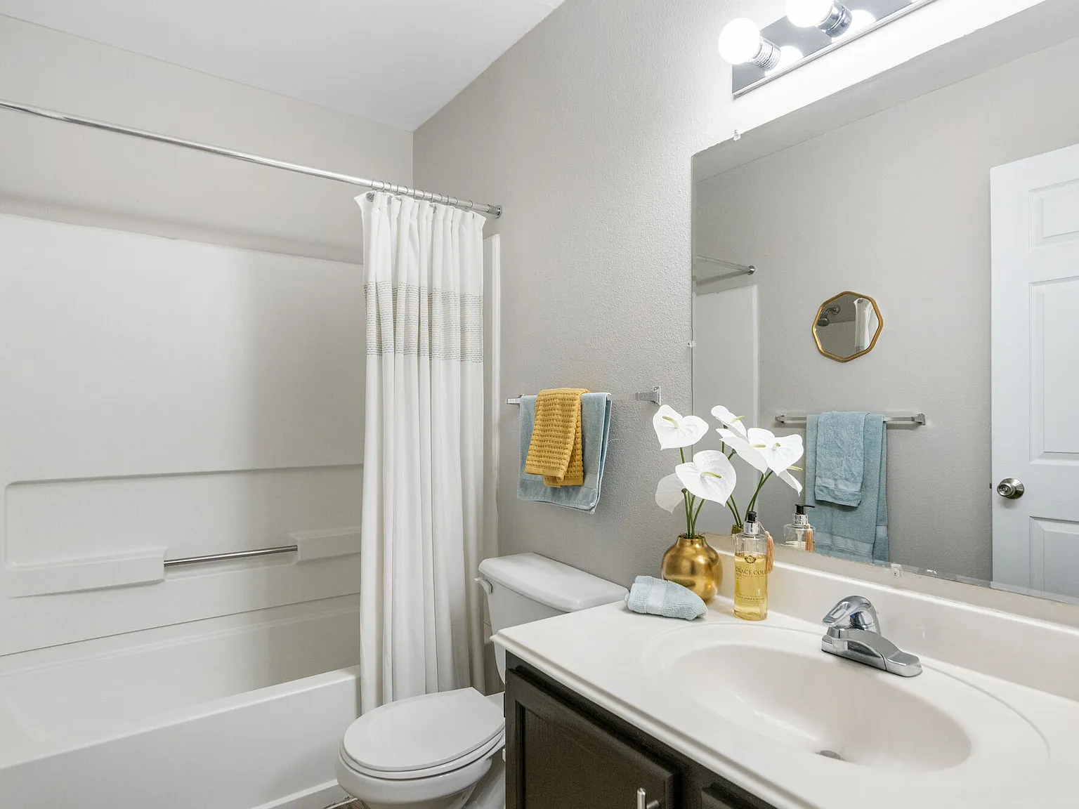 Parcside Townhomes — Photo 3