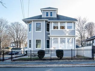 19 Lippold St, Methuen, MA 01844