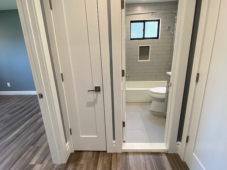 92 Arnold Ave #2F — Photo 9