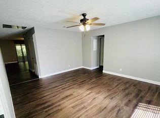 1201 The Grove Rd, Orange Park, FL 32073