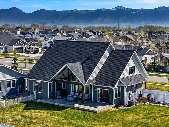 4th image of 241 Caitlin Rd