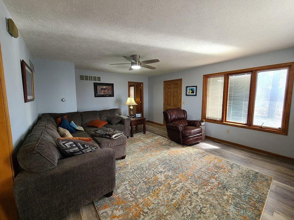 4 Utley Blvd, Marquette, KS 67464 Zillow