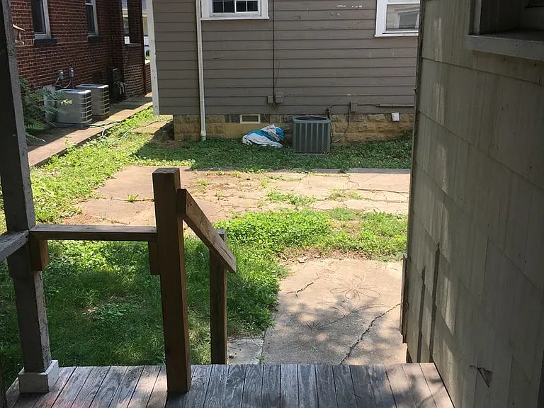 2476 Adams Ave — Photo 17