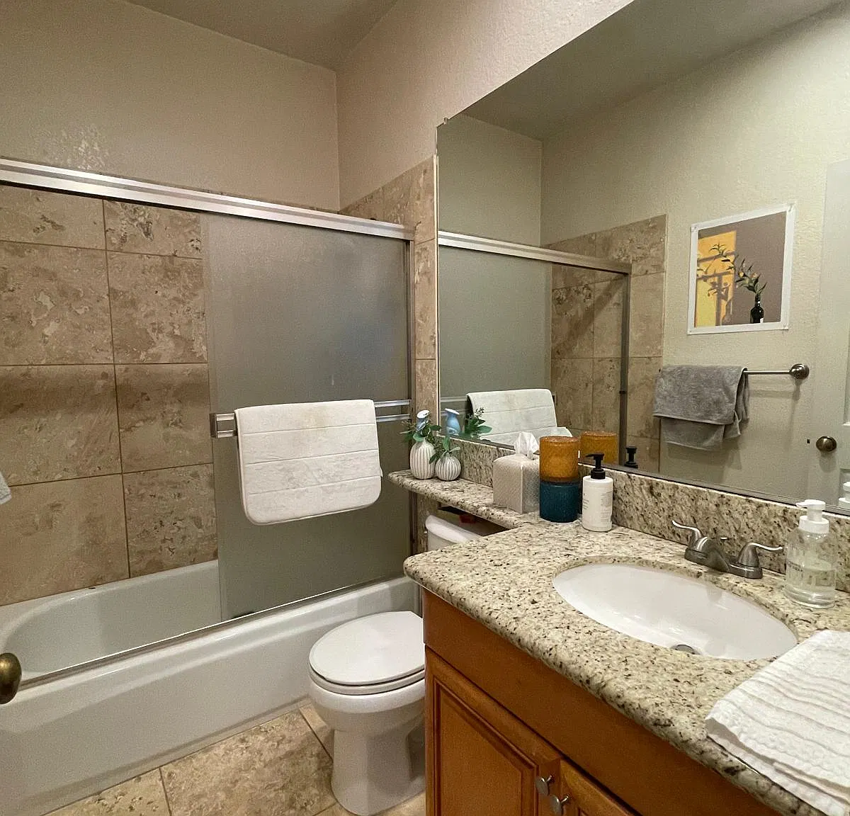 3 bed, 2.5 bath, 1908 sqft, $1,570 — Photo 3