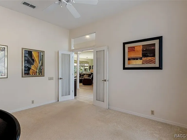 40 Deerwood Dr — Photo 12