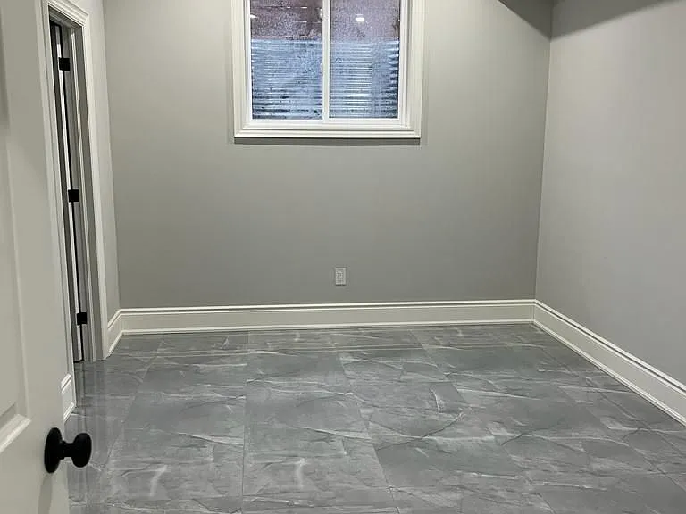 33 Twin Pauls Cres #BASEMENT — Photo 7