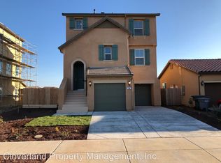 166 Barker Ln, Merced, CA 95348
