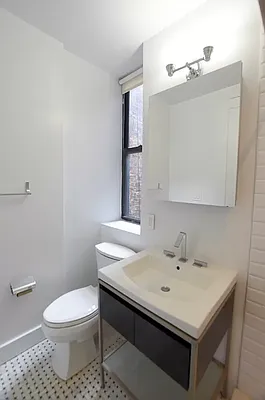 Rented by REAL New York | media 17