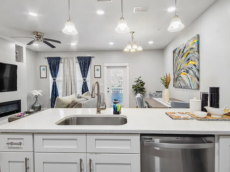 2226 Joan Ave #9 — Photo 8
