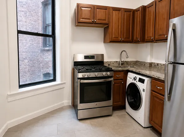 524 West 123rd Street image 1 of 7