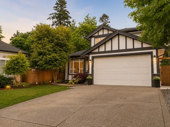 6928 182a St, Surrey, BC V3S 9H4