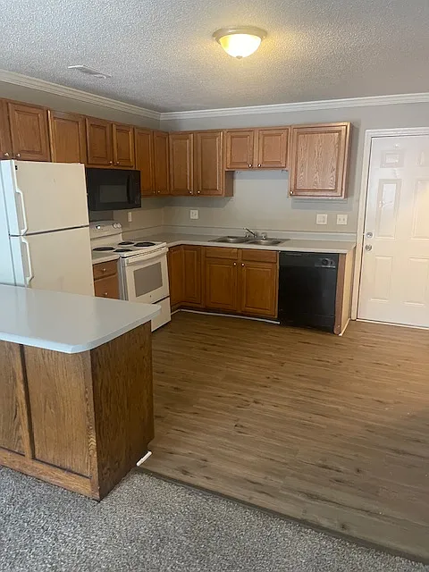 2825 Wimberly Drive Southwest - 9 — Photo 2