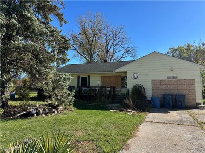 38396 Poplar Dr, Willoughby, OH, 44094
