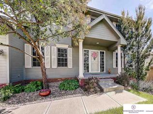 19341 H St, Omaha, NE 68135