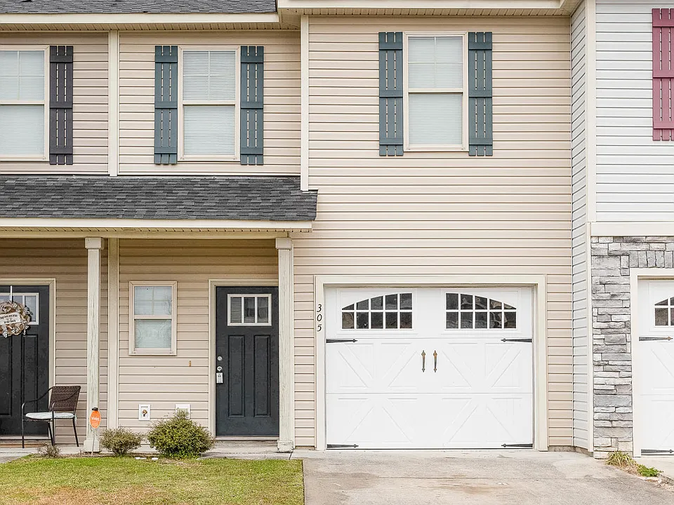 305 Winstead Loop