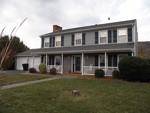 1st image of 5557 Winesap Dr