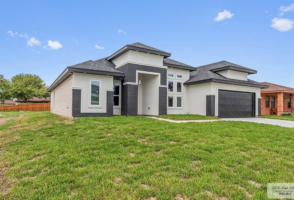 1st image of 826 Abrahamson Dr #4
