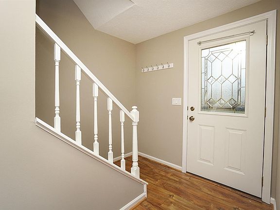 2nd image of 7605 Weatherly Ct #275