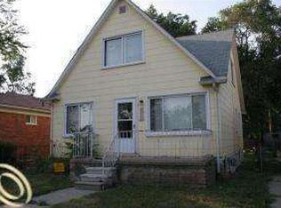 2611 Emmons, Lansing, MI 48901