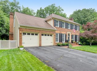 12124 Darnley Rd, Woodbridge, VA 22192